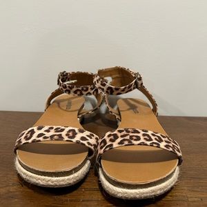 Women's sandals